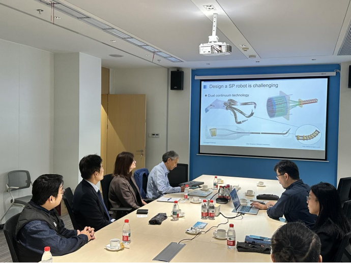 美国Sovato与韩国Aldaver专家团访问术锐 共探未来微创新发展